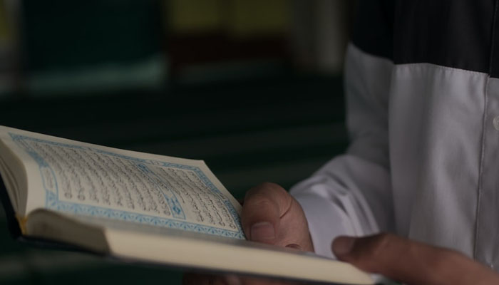 Keutamaan Membaca Alquran,, Keutamaan 2 Ayat Terakhir Surah Al-Baqarah, Hukum Muslim Tidak Bisa Baca Al-Quran