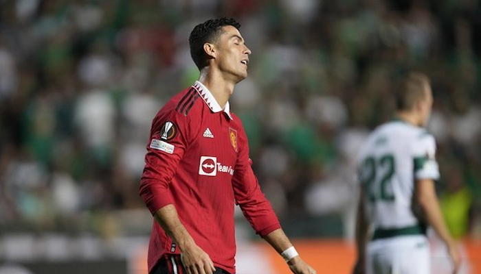 Cristiano Ronaldo Bakal Main di Klub Saudi dengan Gaji Selangit? 2 Cristiano Ronaldo