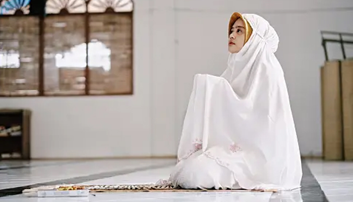 Shalat Dhuhur Muslimah di Hari Jumat, Hukum Shalat Berdua dengan yang Bukan Mahram, Perbedaan Shalat Lelaki dan Perempuan, pengaruh ibadah, Rukun Shalat 