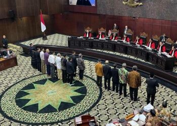 sidang mk, mk, jokowi, hotman, amin, asn, romo magnis, kpu, bawaslu, mahkamah konstitusi